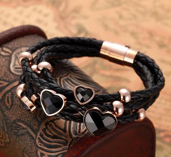 工厂生产批发流行时尚316l不锈钢首饰品 欧美黑色心形皮绳手链